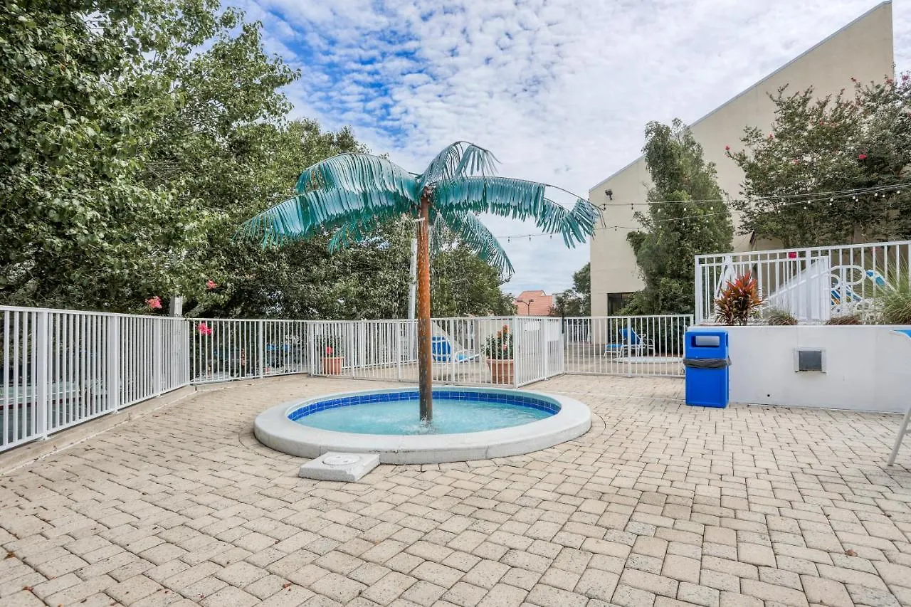 Tops'L Tennis Village 48 Destin